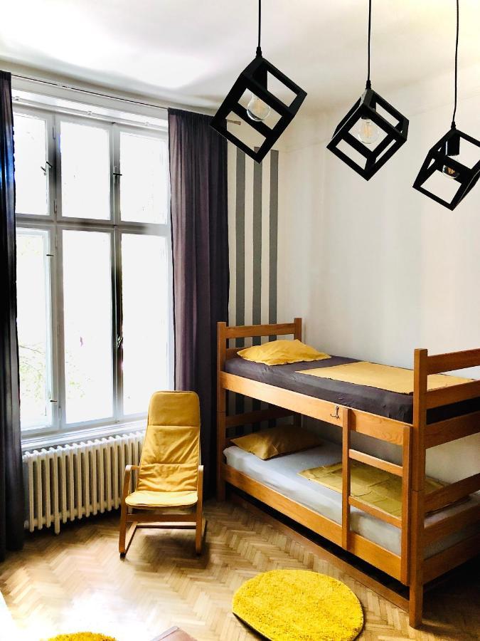 Hostel Sova Novi Sad Exterior foto